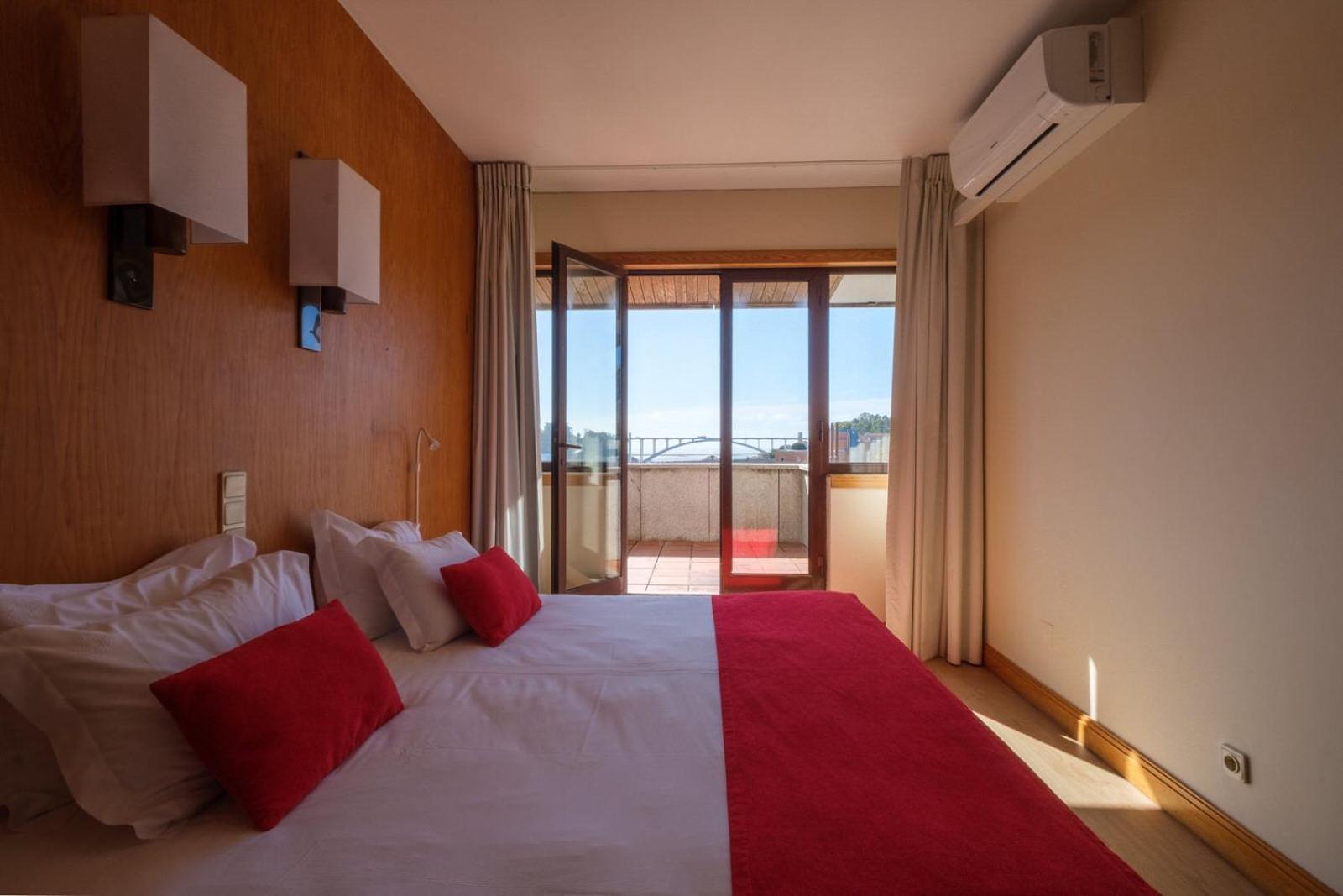 Vilar Oporto Hotel Exterior foto